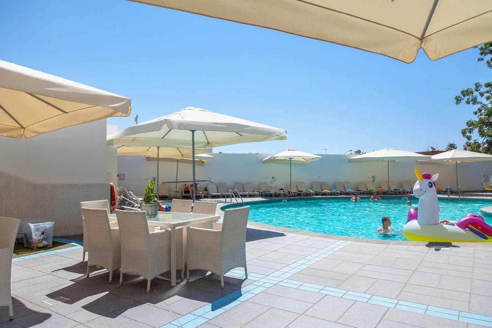 Tsanotel Limassol Exterior photo