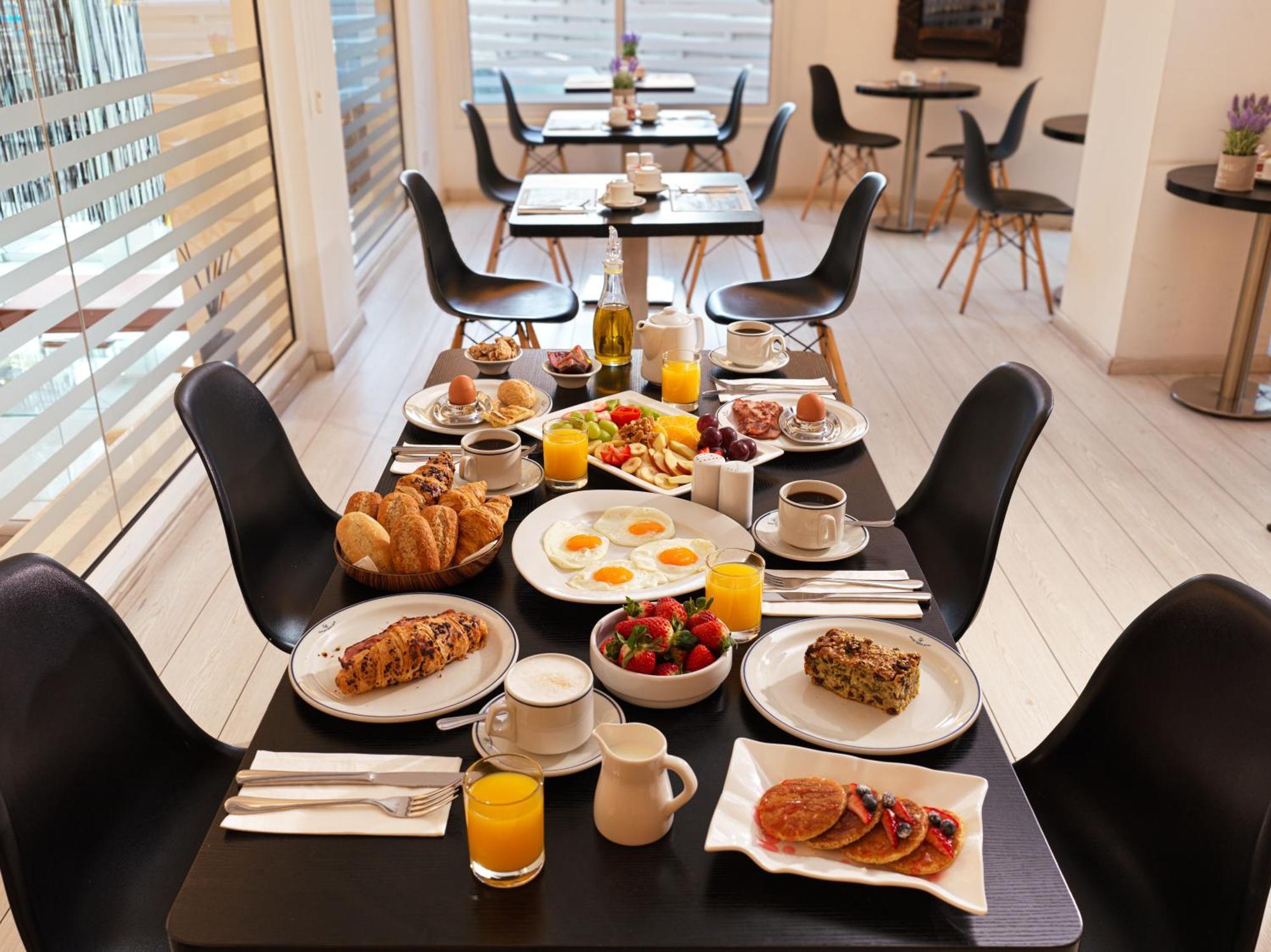 Tsanotel Limassol Exterior photo
